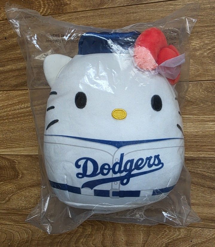Dodgers Hello Kitty Plushie