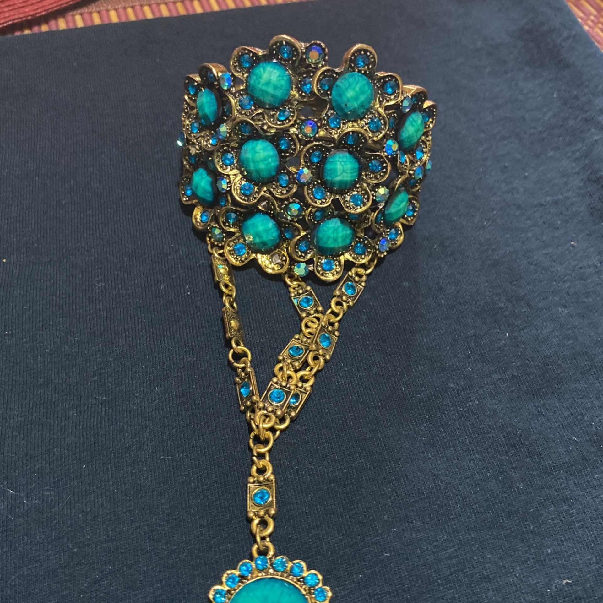 Bracelet With Rhinestone