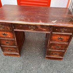 Free Vintage Desk