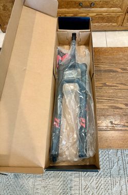 Marzocchi Bomber Z2 Fork 27.5” 140mm Boost