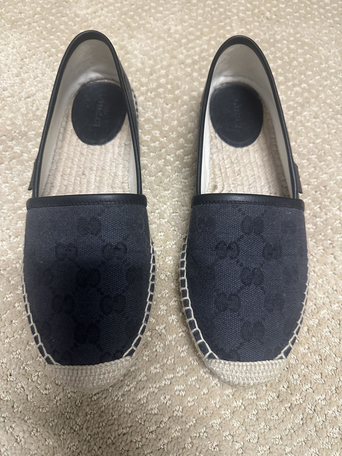 Gucci Shoes Pilar GG. 200 MUST GO