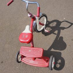 Radio Flyer Tricycle for Sale in Gresham OR OfferUp