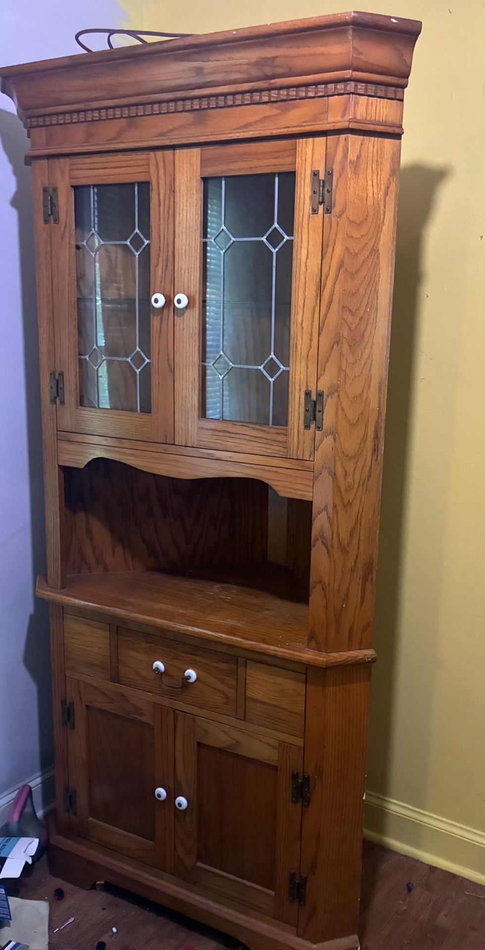 Corner Oak Lighted China Hutch