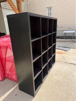 4x4 IKEA shelf