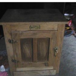 Vintage White Clad End Table