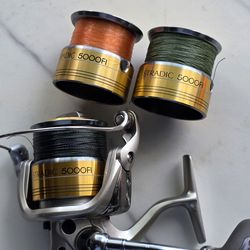 Shimano stradic 5000 and 2 extra spools