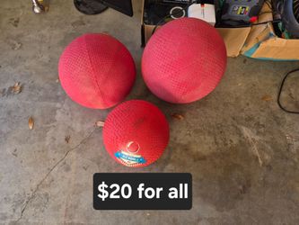 Dodgeballs /kickballs