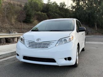 2012 Toyota Sienna