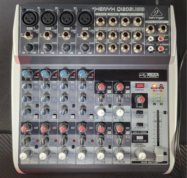 Behringer Xenyx Q1202usb Mixer with Power Supply