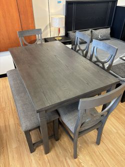 New Arrival!🚨Dining Set With 4 Chairs+bench🪑