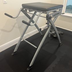 Reverse hyper Back Extension Machine