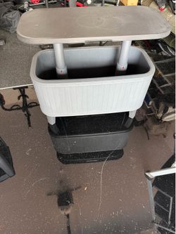 Keter Patio Cooler Table with Drain Plug – Great Condition