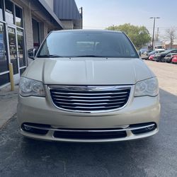 2012 Chrysler Town & Country