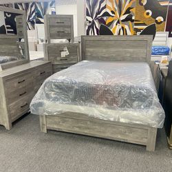 4pc Queen Size Bedroom Set $499