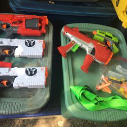 Set of large Nerf guns with ammo everything for $45 firm