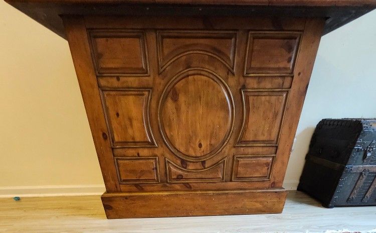 Wooden Bar