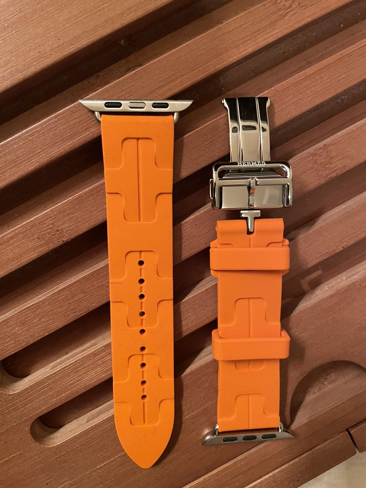 HERMES APPLE WATCH BAND (46mm)