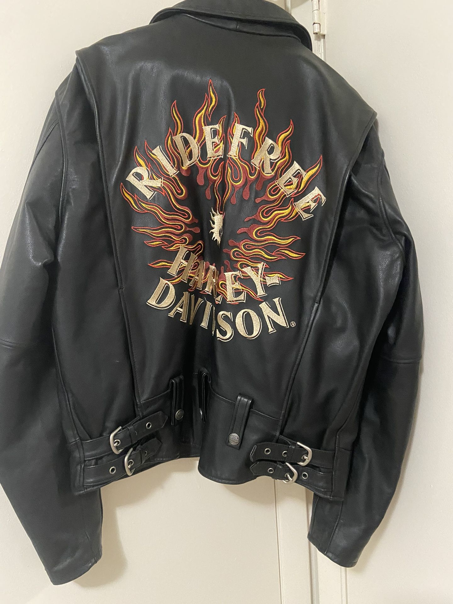 Harley Davidson Ride Free Leather Jacket w/ Embroidery Men’s Large
