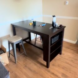Dining Table And 4 Chairs