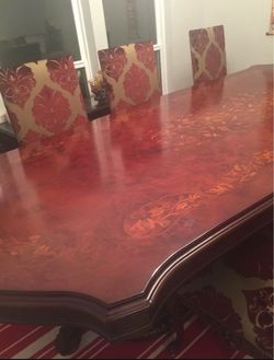 Luxury Solid Wood Dinning Table With Six Chairs