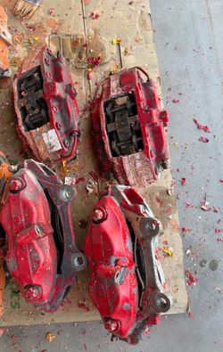 4 piston brembo brakes
