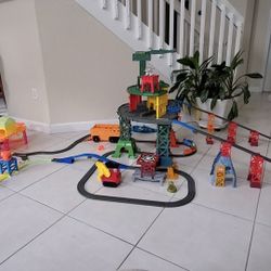 Thomas The Tank Train Sets