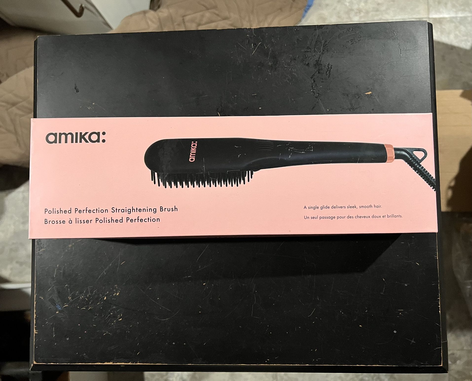 Amika Straightening Brush