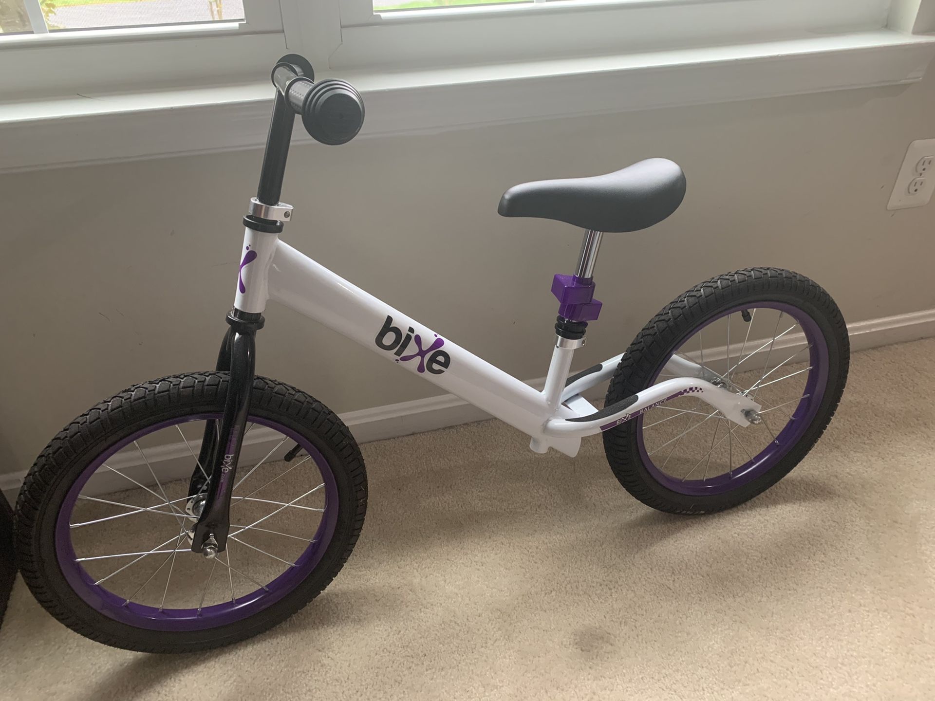 Bixie training bike for kids