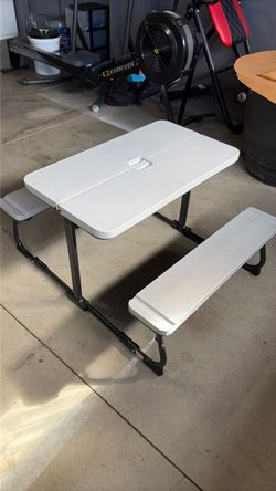 Folding Picnic Table with Benches(kid size)
