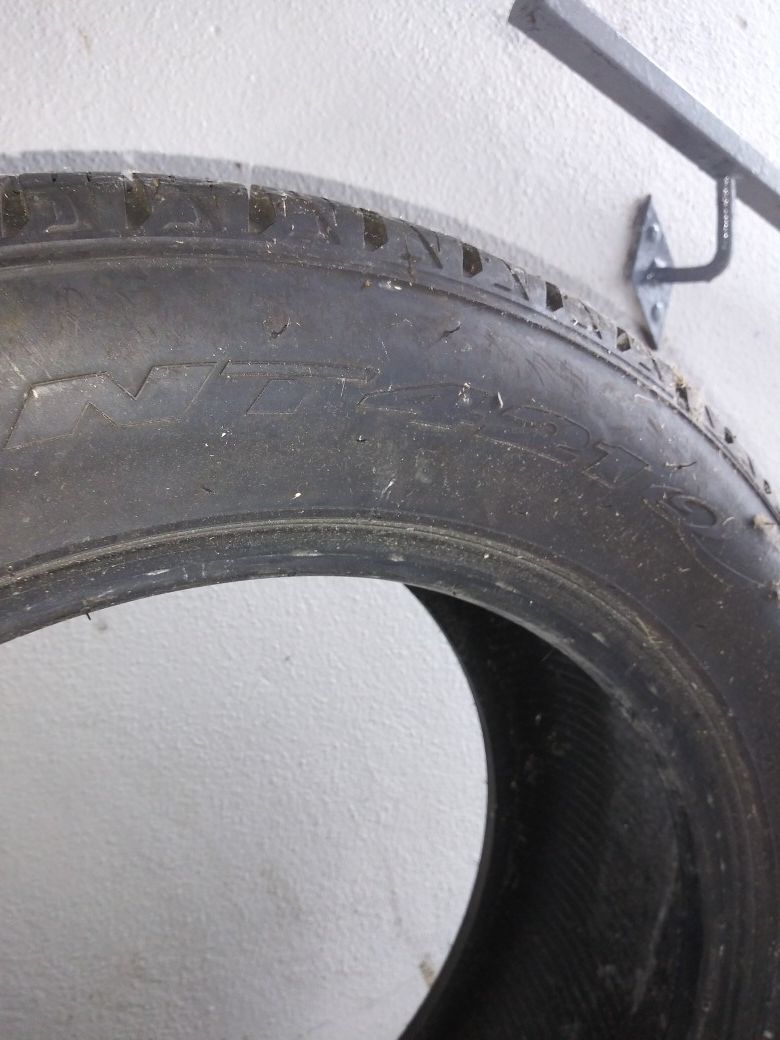 Nitto 225/55/R18