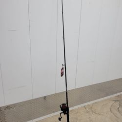 PENN 7’ Fierce III Spinning Combo, One-Piece Rod, Size 4000 Reel