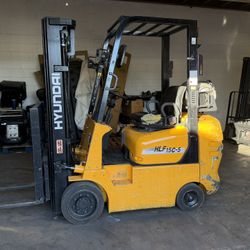 Hyundai forklift