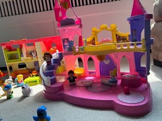 Little People Disney Princess Castle