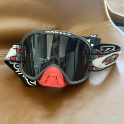 Oakley MX Goggles – Troy Lee Designs Strap – Black Lens – Excellent Condition