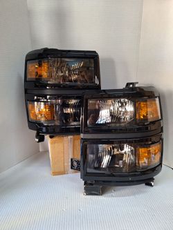 Chevy silverado 2014/2015 Headlights