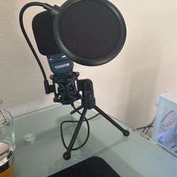 Tonor Microphone