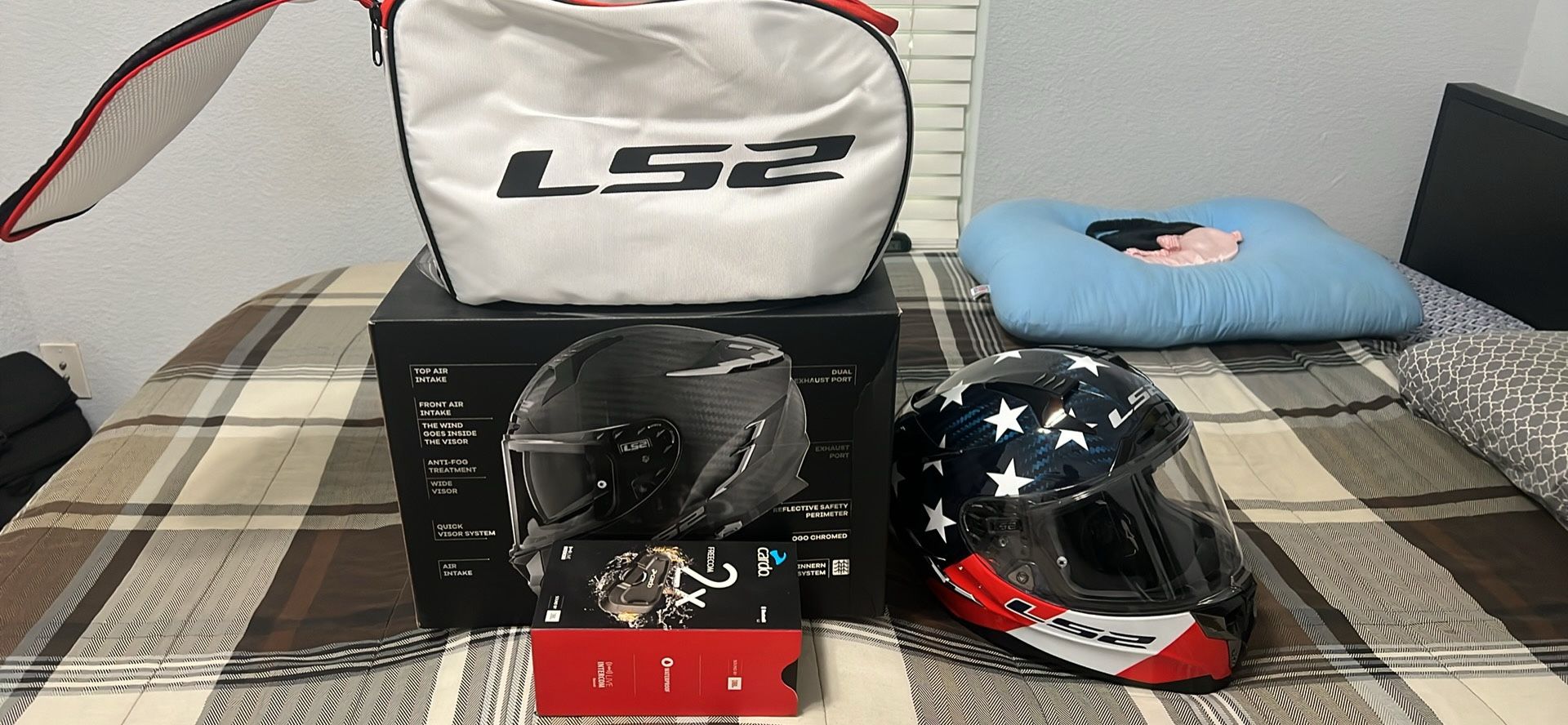 LS2 FF327 Challenger Carbon Motorcycle Helmet