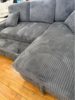 Sofas Camas Disponibles // Pull out bed Sofas and Sectional in Stock