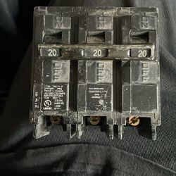 20 Amp 3 Pole Type 
