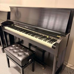 Baldwin Black Upright Piano- 700$