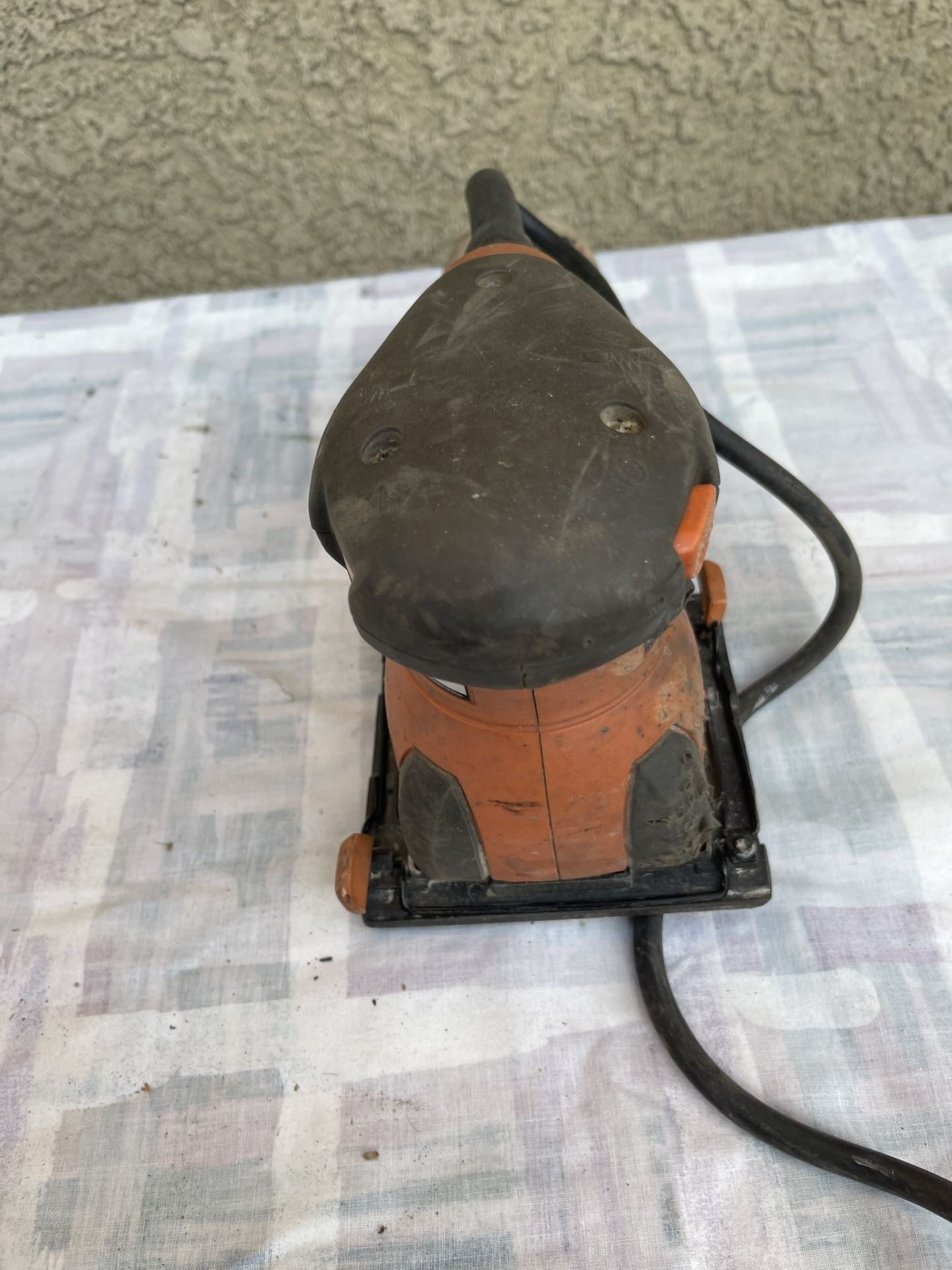 Rigid 4” Fest Sander