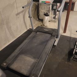 Treadmill 