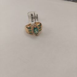 14kyg Emerald/diamond Ring