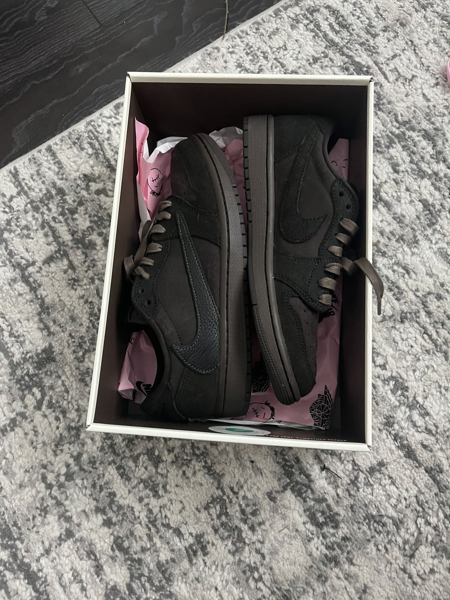 Travis Scott x Air Jordan 1 Low OG “velvet Brown Reverse Mocha