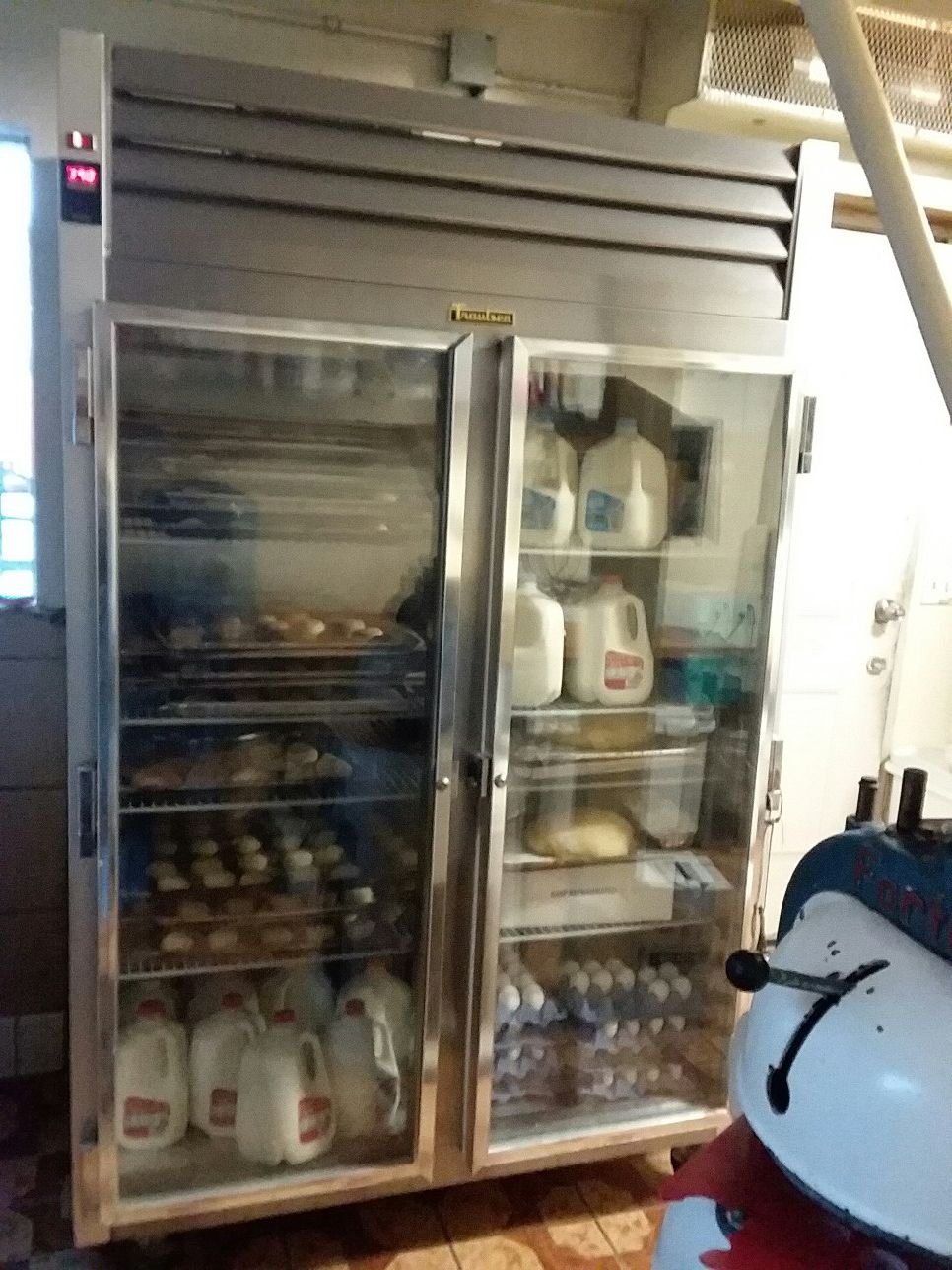 Traulsen 2 door refrigerator