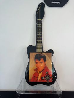 Vintage 1995 Elvis Presley Red Jacket Guitar Wall Clock – 31”