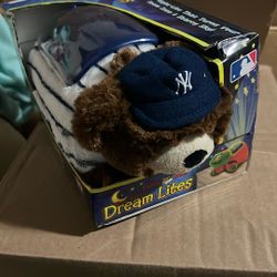 Dream Lites New York Yankee