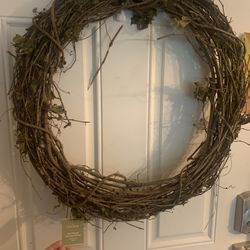 24 In Grapevine Wreath