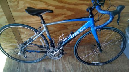 Giant Defy 3 Blue Bike For Sale In Winston Salem Nc Offerup Giant Defy 3 Blue Bike For Sale In Winston Salem Nc Offerup