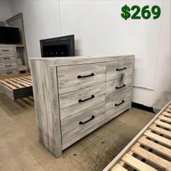 CAMBECK WHITEWASH DRESSER